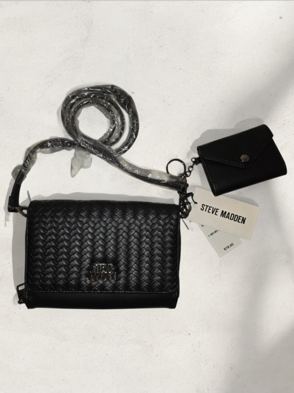 Steve Madden NWT Black Woven Crossbody with Coin Pouch Keychain MSRP$78